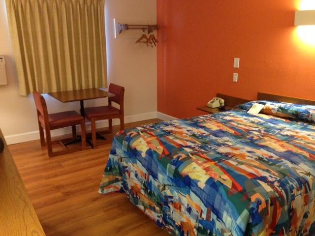 Rodeway Inn Emporia Rum bild